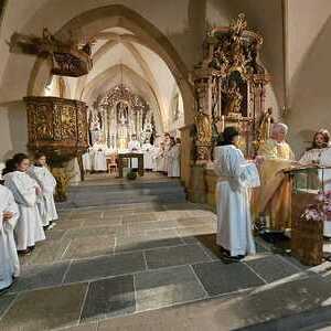 Feierlichen Auferstehungsfeier am Kirchberg